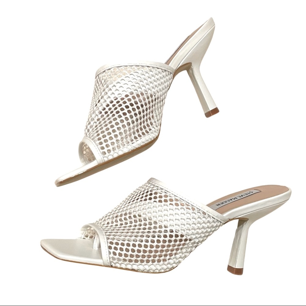 NWOT Steve Madden White Thong/Open Toe Fishnet Mule 3.5” Heels, Square Toe, Sz9